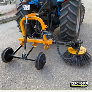 KCP80 Pavement and Keystone Grass Harvester Tractor Model